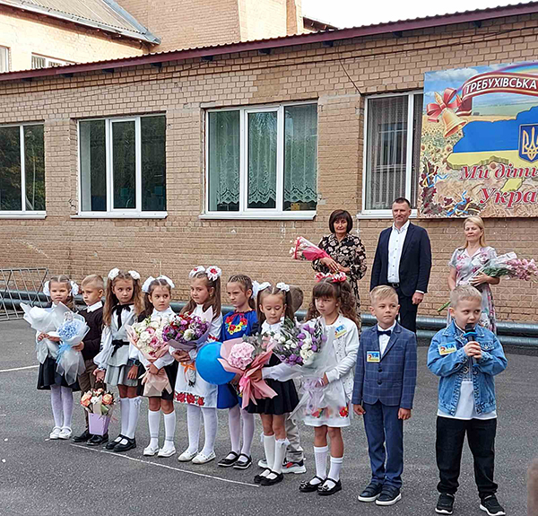 Виступ першачків 1