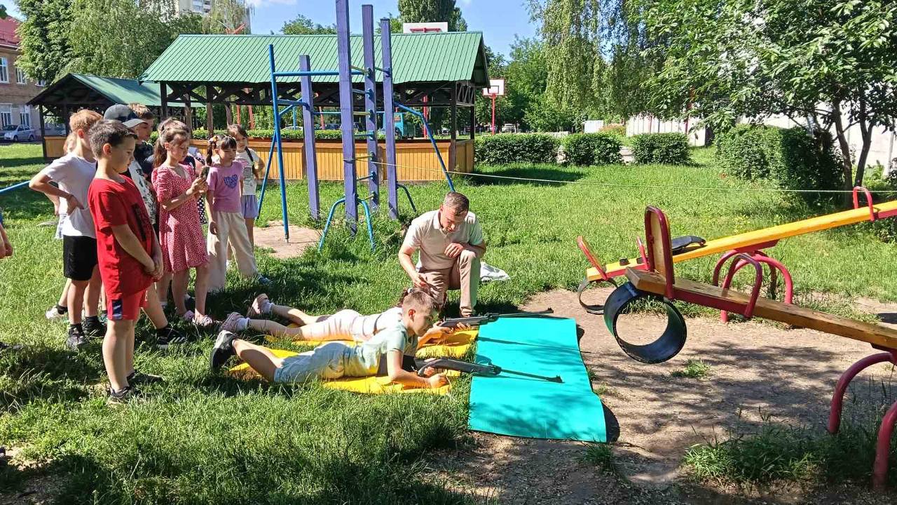 photo_5280655212785900274_y