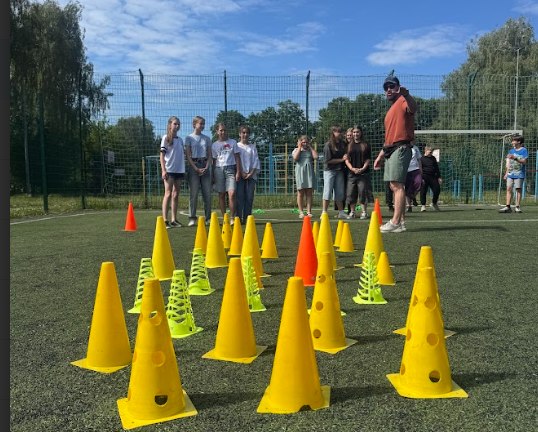 photo_5314675794766405741_x